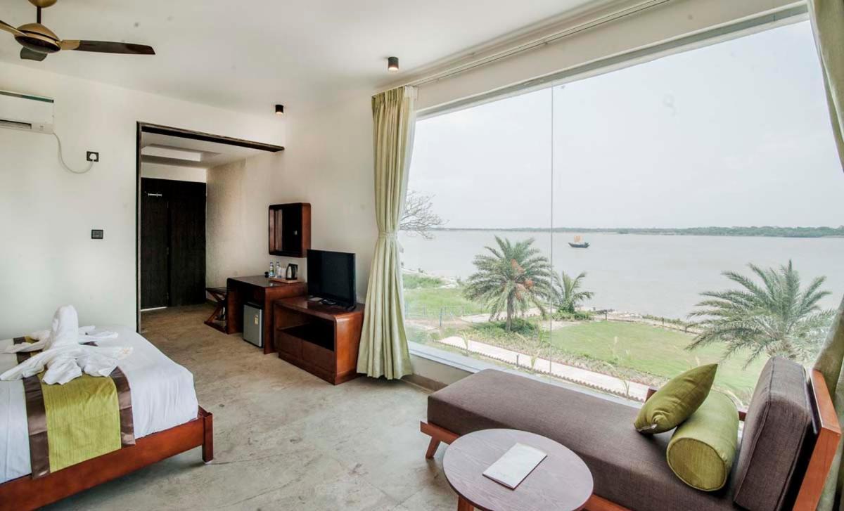 Hotel Sonar Bangla Taki Hasnabad Luaran gambar